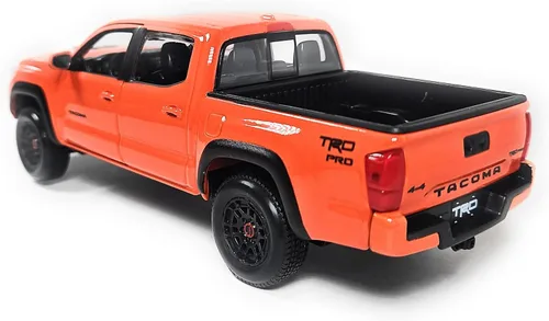 Vista 3 de Maisto 1:27 SE 2023 Toyota Tacoma TRD Pro