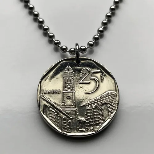 Vista 4 de 2008 Cuba 25 Centavo coin pendant Trinidad Sancti Spiritus Church of San Francisco de Asis Havana Camagüey Holguín Santa Clara Guantánamo Baracoa