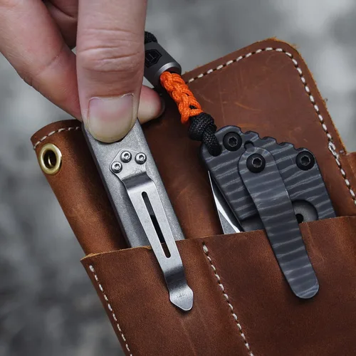 Vista 6 de KeyUnity KR00 EDC Pocket Pry Bar Bit Bar Titanium Multitool & KA23 Clip de bolsillo de acero inoxidable paquete