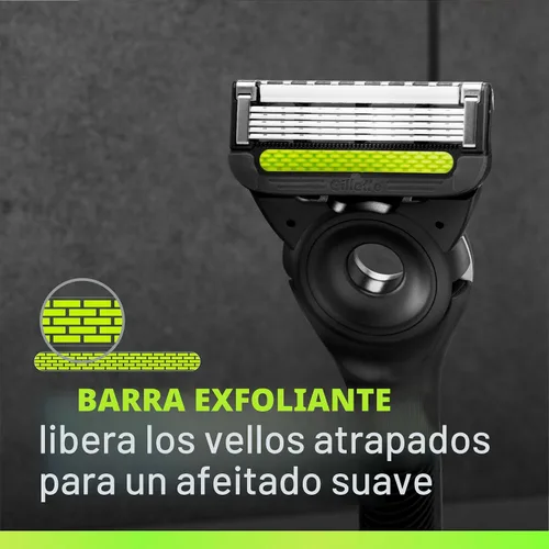 Vista 5 de Gillette Labs con barra exfoliante de Gillette para set de maquinilla de afeitar para hombre, 1 gancho de ducha, mango, 2 recambios de hoja Plateado