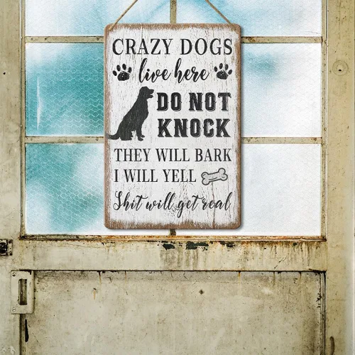 Vista 3 de Letrero decorativo de madera, DOGSlivehere, 12 x 8 pulgadas, divertido letrero de puerta delantera para decoración del hogar, Crazy Dogs Live Here