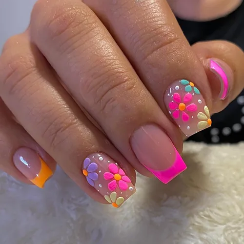 Vista 8 de Uñas postizas ovaladas a presión con puntas francesas, juego de uñas postizas cortas de flores artificiales, uñas postizas acrílicas con diseños