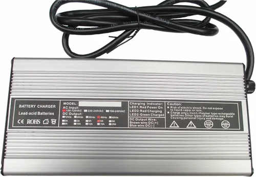Vista 4 de Club Car 48 Volt Cargador de batería para carrito de golf de 5 amperios - con enchufe de carga de 3 pines