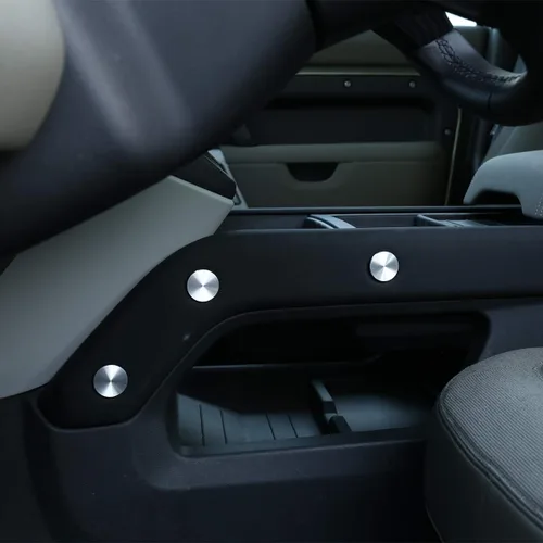 Vista 4 de Cubierta protectora decorativa con tornillo lateral de consola central de automóvil de aleación de aluminio para Land Rover Defender 110 2020-2021