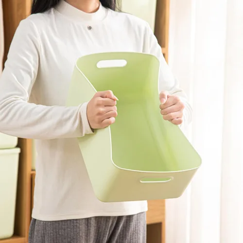 Vista 3 de Paquete de 4 contenedores grandes de plástico blanco con tapas, caja de juguetes con asa, contenedores organizadores para bebé, guardería, estantes