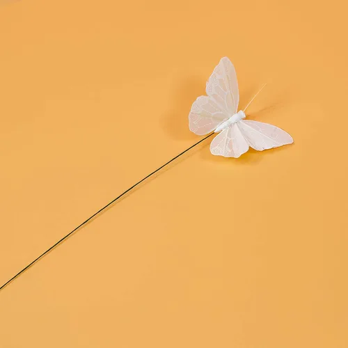 Vista 6 de Berfutall - Juego de 12 mariposas de plumas para decoración de mariposas, blancas en alambre. Decoración del hogar de primavera para fiestas, fotos
