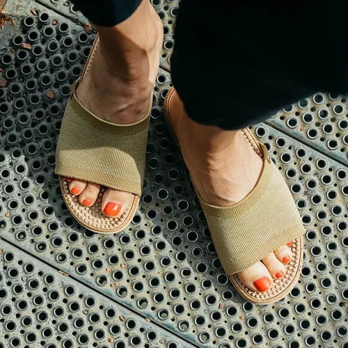 Vista 2 de Revs Premium Reflexology Massage & Acupressure Sandals, Vegan. Shock Absorbing, Cushion Sole with Orthotic Arch. Improve your immune system