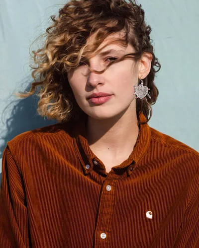 Vista 6 de Aretes Demogorgon Mundo del Revés Monstruo Bombilla del Alfabeto Aretes Colgantes Joyería Regalo para Hombres Mujeres Niñas