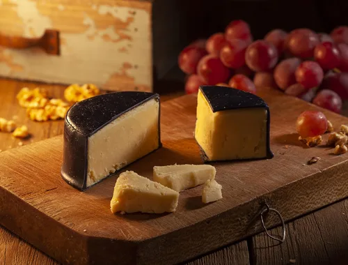 Vista 8 de Carmel Cera de queso, amarilla (1 libra), cera de grado alimenticio para proteger el queso, cuentas de cera para fabricantes de queso