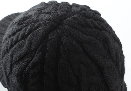 Vista 3 de LLmoway Gorro de invierno para hombre y mujer con visera cálido con orejeras, gorro con forro polar