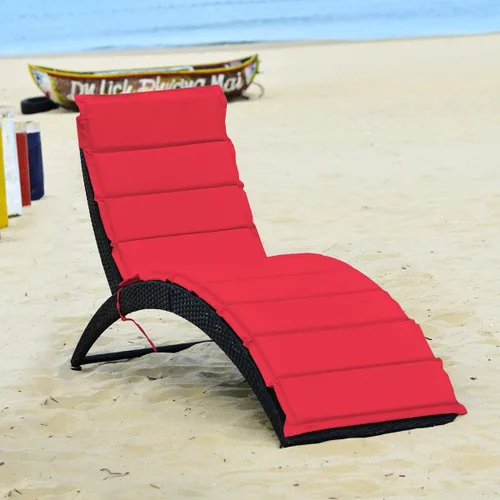 Vista 4 de COSTWAY 2 sillas plegables de ratán para exteriores, tumbona de mimbre para patio con cojín suave, soporte ergonómico, sillas portátiles de piscina