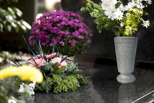 Vista 7 de Florero de tumba, decoración de tumba para cementerio, lápida, jarrones con espigas y espuma floral