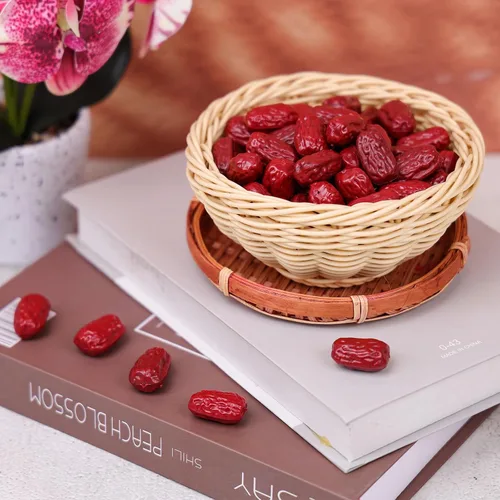 Vista 5 de Gresorth 50 piezas de azufaifa falsa decoración artificial realista rojo fecha modelo realista plástico fruta seca adorno Navidad DIY fiesta