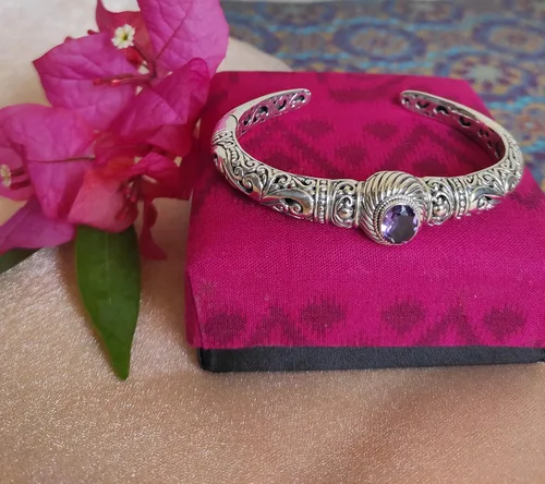 Vista 2 de Pulsera de plata de ley étnica de Bali con piedra de amatista B1, Plata de ley Plata, Amatista