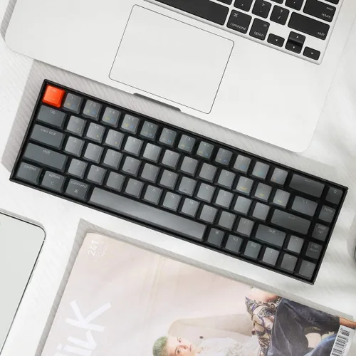Vista 4 de Keychron K6 Teclado mecánico inalámbrico con Bluetooth 5.1con cable intercambiable en caliente, 65% compacto RGB de 68 teclas, interruptor marrón
