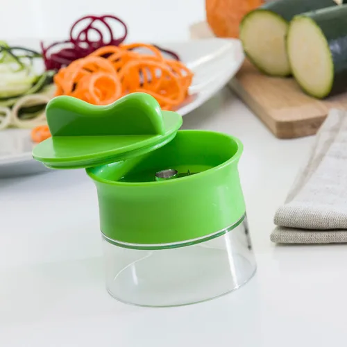 Vista 4 de Cortador de Verduras en Espiral Spiru InnovaGoods