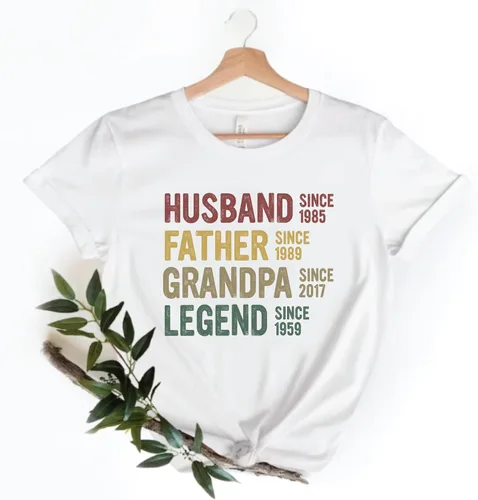 Vista 7 de Sudadera con capucha personalizada con diseño de línea de tiempo de la familia vintage
