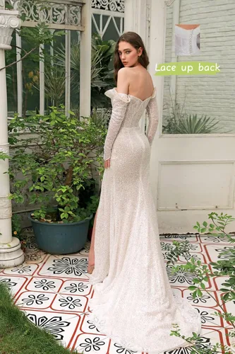 Vista 2 de HANVAIOS Vestido de fiesta de sirena con abertura de manga larga con lentejuelas y hombros descubiertos, vestido de noche brillante con corsé