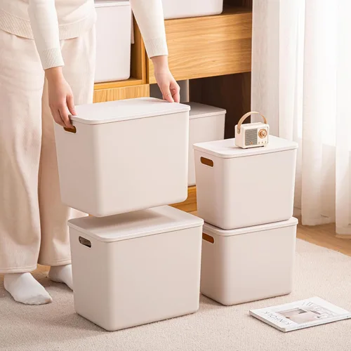 Vista 5 de Cestas de almacenamiento de plástico de 4 piezas con tapas, contenedores organizadores apilables de 11.8 x 8 x 10 pulgadas con asas, contenedores