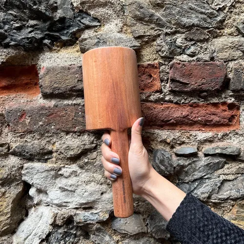 Vista 3 de MakeMake Herramientas Mazo de arcilla de madera hecho a mano 20oz Mazo de cerámica Mazo de cerámica