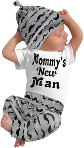 Vista 2 de Conjunto de 3 piezas de ropa para bebés y niños, mameluco con letras, pantalones, sombrero