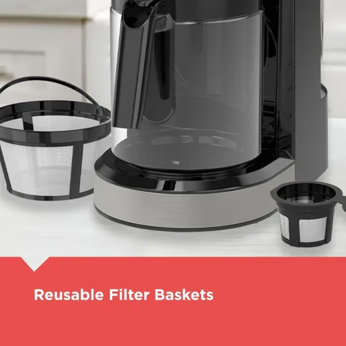 Vista 2 de BLACK+DECKER Cafetera de una sola porción y jarra Prepara tazas individuales o jarras con filtros reutilizables, plato para mantener caliente