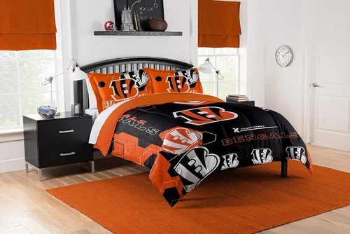 Vista 49 de Northwest NFL Unisex-Adult Comforter and Sham Set Safety