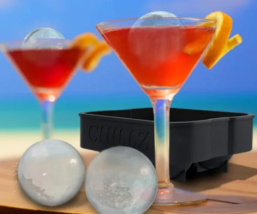 Vista 5 de Chillz Ice Ball Maker - 2 bandejas de hielo de silicona flexibles negras - Molde de esferas redondas de bolas de hielo de 3.1 x 1.8 in (paquete de 2)