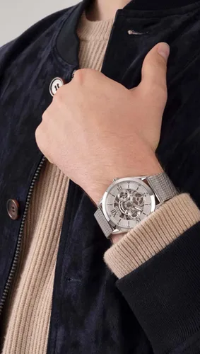 Vista 4 de GUESS US Men's Silver-Tone Watch, one