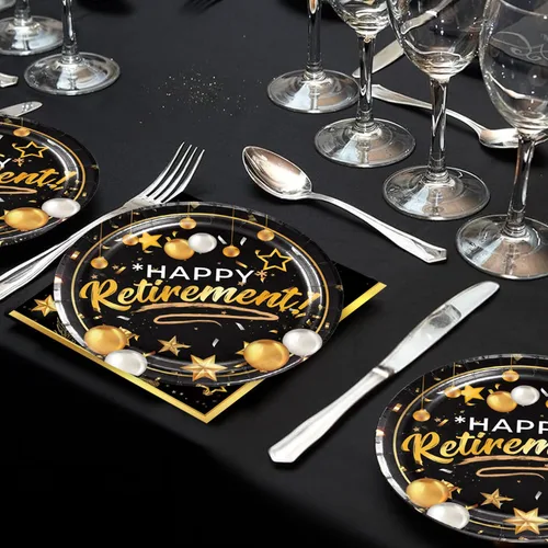 Vista 5 de 40 piezas de suministros para fiestas de jubilación, incluyen 20 platos negros y dorados, 20 servilletas, utilizados para decoración de fiesta