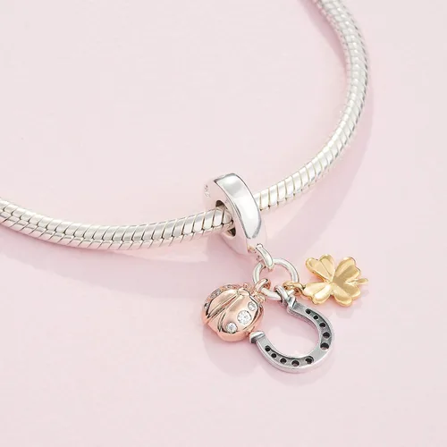 Vista 4 de PANDORA Joyería colgante de herradura trébol y mariquita en plata de ley oro de 18 quilates y oro rosa de 14 quilates Metal Circonita cúbica