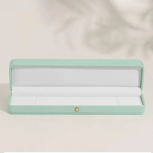 Vista 7 de Oirlv Hermosa caja de collar verde menta interior de terciopelo blanco cadena larga pulsera collar caja de almacenamiento