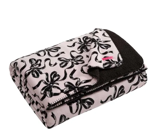 Vista 2 de Betsey Johnson Manta tamaño King, ropa de cama de felpa suave con acogedor reverso de sherpa, manta para sofá o cama, ligera para todas