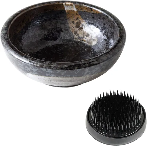 Vista 11 de Kit esencial de herramientas para arreglos florales Ikebana japonés de la serie Minoyaki de Wazakura con pequeña jarra de cerámica redonda y rana