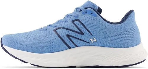 Vista 2 de New Balance Tenis de correr Fresh Foam X Evoz V3 para hombre