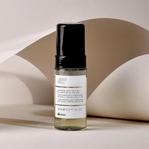 Vista 7 de Davines Líquido corporal de refuerzo de hechizos líquidos, 4.22 fl. oz.