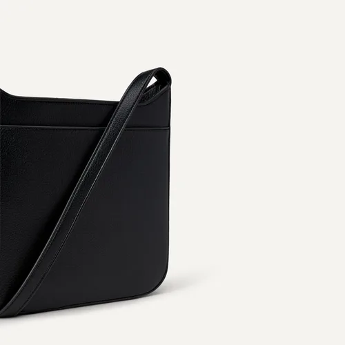 Vista 3 de Tienda Essentials Bolso bandolera delgado de piel sintética para mujer