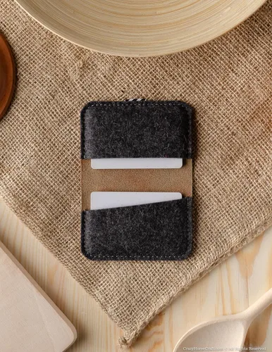 Vista 6 de Crazy Horse Craft Personalized Leather Card Holder, Business Card Case Felt Alpine Green