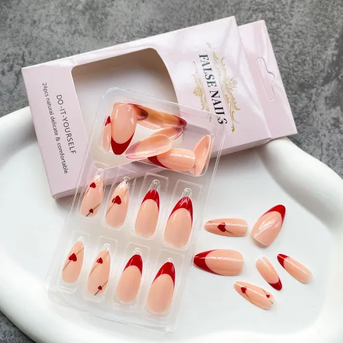 Vista 3 de Uñas postizas a presión para el día de San Valentín, uñas postizas medianas de almendra con corazón rojo y líneas doradas, diseño exquisito, puntas