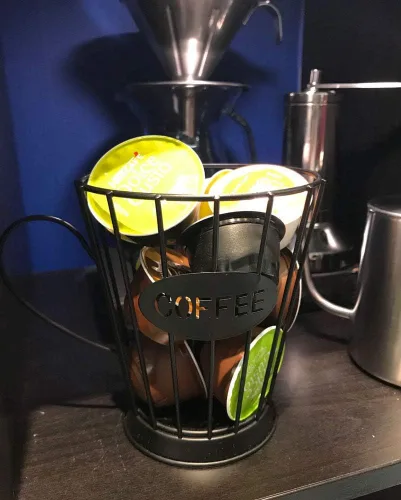 Vista 4 de YANGMEI Soporte para cápsulas de café de 5.5 pulgadas, cesta de almacenamiento para cápsulas de café expreso, para encimera de cocina