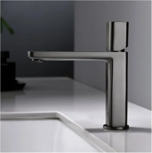 Vista 4 de Grifo de lavabo mezclador de lavabo de baño de una sola palanca de un solo agujero grifo de agua fría y caliente grifo mezclador grifo de latón grúa