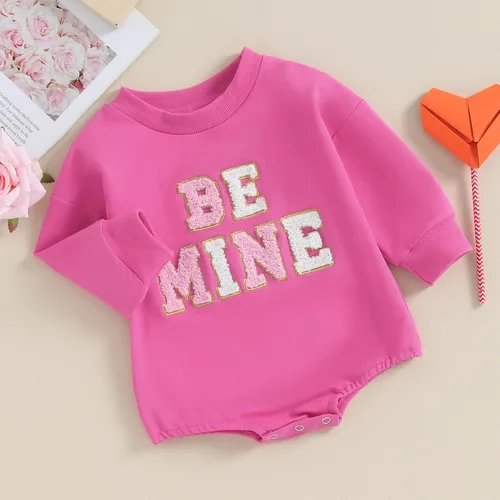 Vista 7 de Socutebabe Mameluco de burbujas para el día de San Valentín para bebé, niña y niño, diseño de corazón