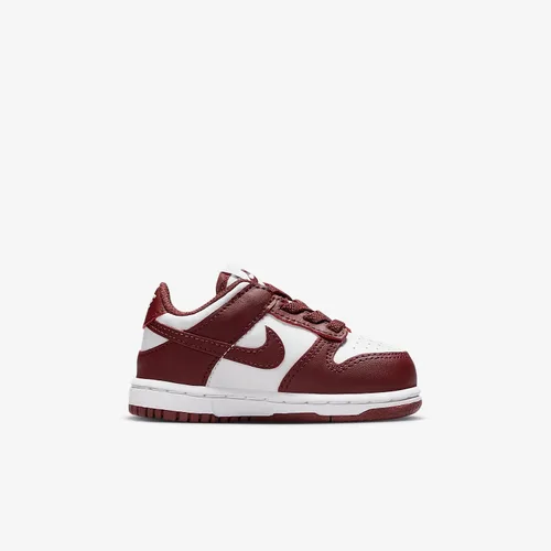 Vista 628 de Nike Kid's Dunk Low Sneaker