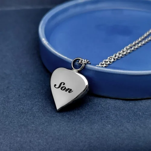 Vista 4 de LuxglitterLin Collar de urna de cremación con forma de corazón de ala de ángel para cenizas humanas, recuerdo, joyería conmemorativa, Dios te tiene