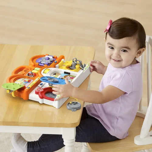 Vista 4 de VTech Tablero de pestillos y puertas de actividades