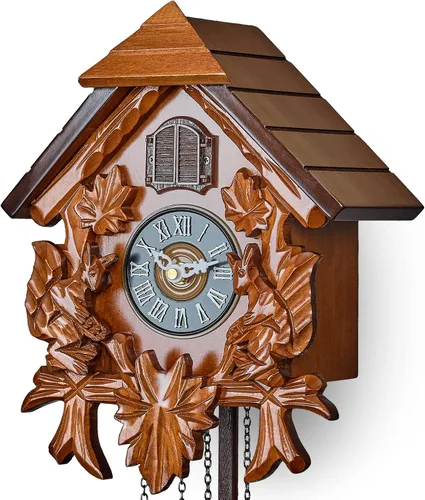 Vista 5 de TIMEGEAR Reloj de Pared Cucú con Modo Nocturno en Estilo Tradicional Alemán con Ardillas Talladas (Color Cereza)