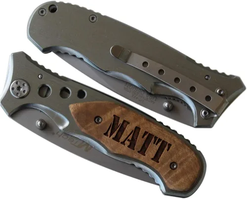 Vista 3 de Grabado gratuito – Cuchillo de bolsillo personalizado MTech USA.