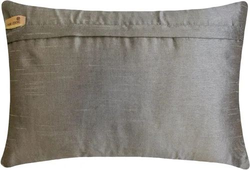 Vista 3 de HomeCentric - Funda de almohada lumbar plateada, 12 x 16 pulgadas (11.8 x 15.7 in), almohada rectangular de seda, lentejuelas brillantes con Plata
