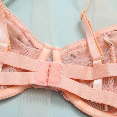 Vista 6 de Lencería sexy traviesa para mujer, con bordado de flores, encaje tipo babydoll con brasier y bragas, lencería nupcial con anillos para las piernas