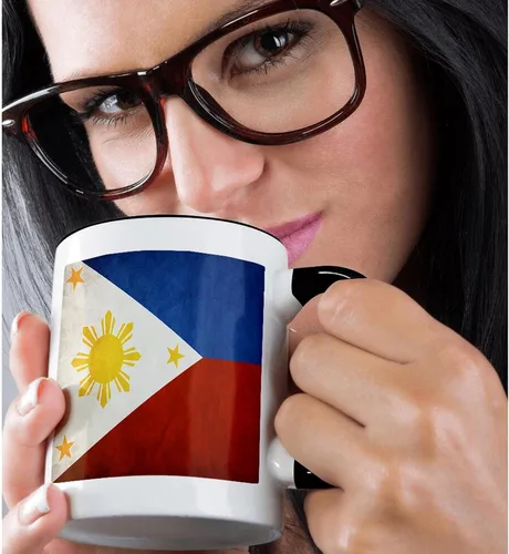 Vista 2 de 3dRose Taza negra de dos tonos con la bandera de Filipinas de 11 oz